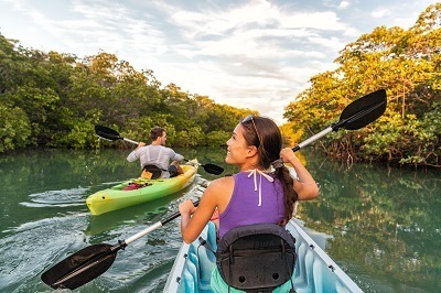 A picture of kayakers in Florida