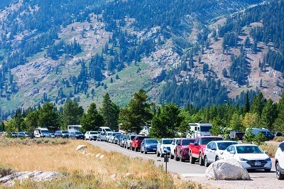 A picture of a crowded state park entrance