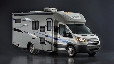An exterior picture of the Coachmen Cross Trail Type C motorhome