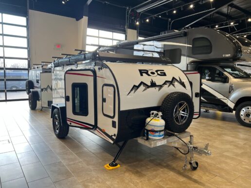 A picture of the Rog 12RK at Mount Comfort RV dealership.