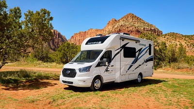 A picture of the 2024 Thor Gemini All-wheel drive B plus motorhome in crystal blue