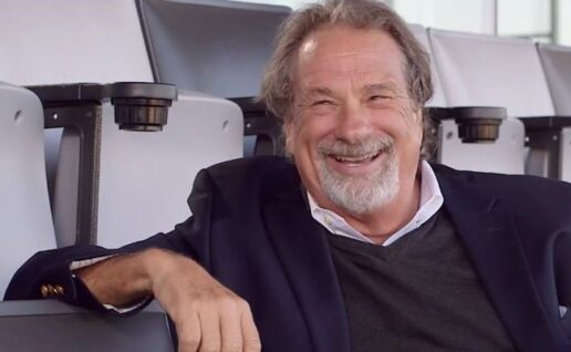 A picture of minor league baseball owner Mike Veeck, who is the keynote speaker at the 2024 RVIA Leadership Conference.