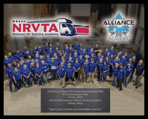 A picture of Alliance RV Owner Rally participants.