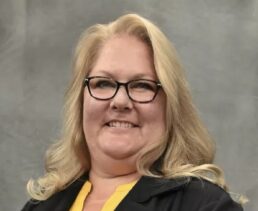 A picture of Sharonne Lee, RVTI Vice President of Operations and Academics.