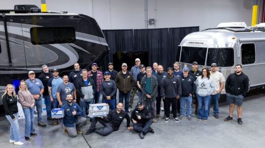A photo of attendees of the Dragonfly Energy training summit in Reno, Nevada.