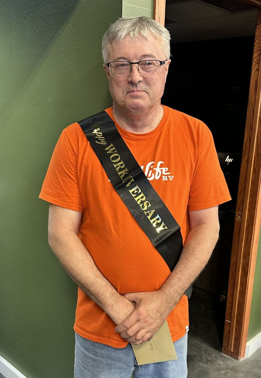 Last week, Good Life RV Administrative Assistant Desma Chambers organized a company-wide surprise celebration for Mitch Young, who is celebrating 40 years at the dealership.